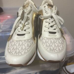 Michael Kors Sneakers size 9.5